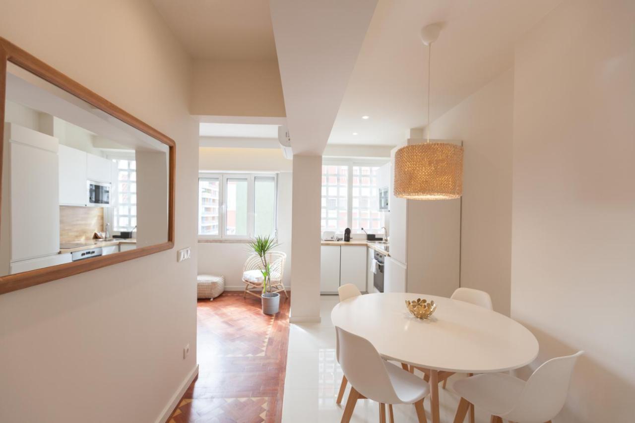 FLH Estefânia Charming Flat Lisboa Extérieur photo